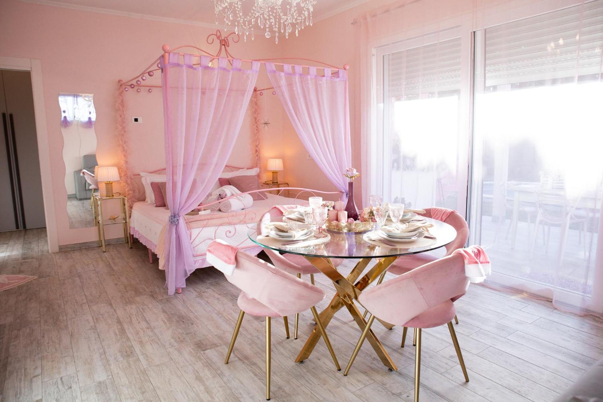 Villetta Tinmar Barbie House Verona Dış mekan fotoğraf